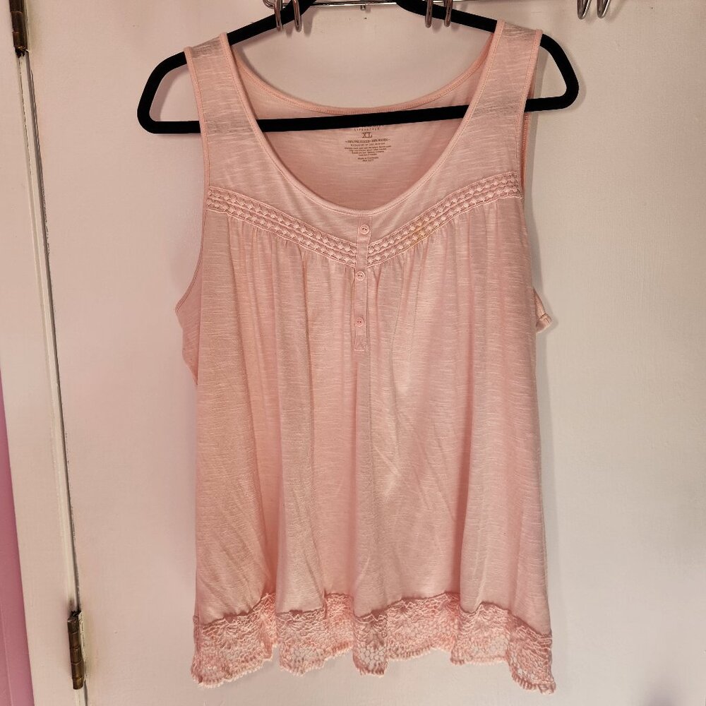 Sonoma XXL sleeveless tank top with button and lace details